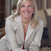 Stephanie Lane's photo
