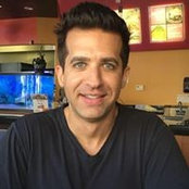 Ricky Mansour's photo