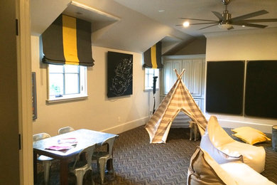 Home design - transitional home design idea in Charlotte