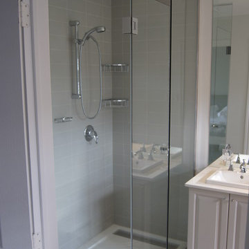 Remodeling a small master bedroom bathroom