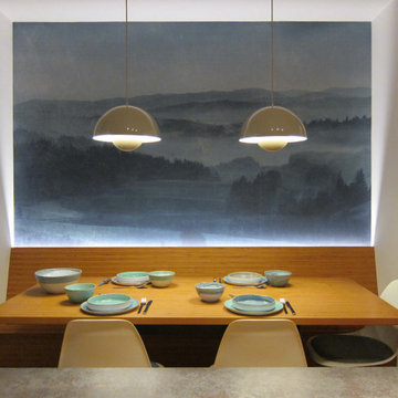 Kochblock als Zentrum - Essplatz am Abend