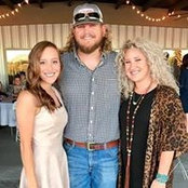 Lakin Riley's photo