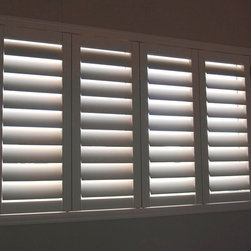 Hunter Douglas Palm Beach Shutter install - Interior Shutters