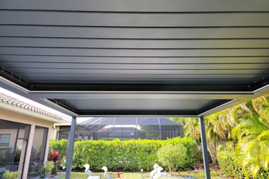 Home design - contemporary home design idea in Miami