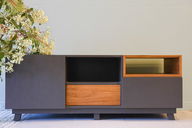 Beatrice sideboard