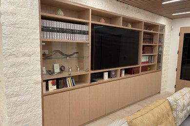 Family room - family room idea in San Francisco