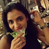 Chandni Bhides foto