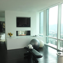 game room / sun room