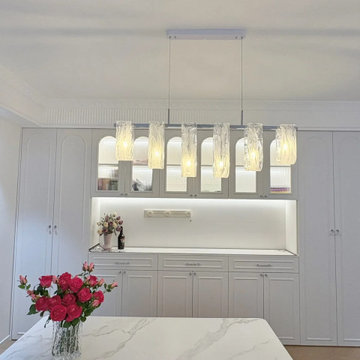 The Dining Light of Moor Manor