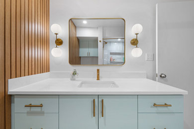 Bathroom - mid-century modern bathroom idea in Seattle