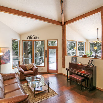 Woodinville - Lake Tuck Waterfront Home for sale