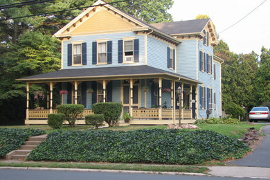 Elegant exterior home photo in New York