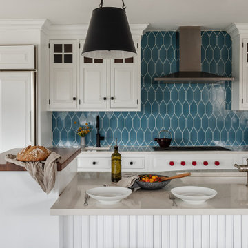 Caribbean Picket Kitchen Backsplash