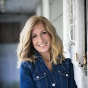 Myra Conzo's photo