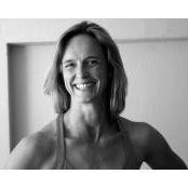 Lucy Navabpour's photo