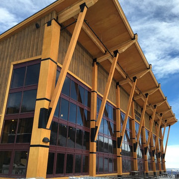 ranchwood™ – the Choice Reclaimed Barn Wood Alternative of Western Resorts