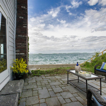 Sea Side Vacant with views of the Boston Skyline!