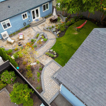 Sloped Backyard Relaxing Hideaway