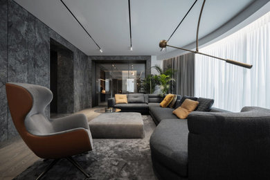 Large trendy home design photo in Moscow