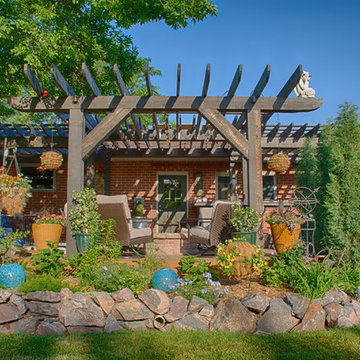 Lemons Outdoor Oasis