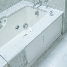 Bathrooms / Tile