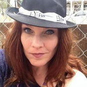 Angie Peckham's photo