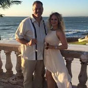 Travis N Sara Hollifield's photo