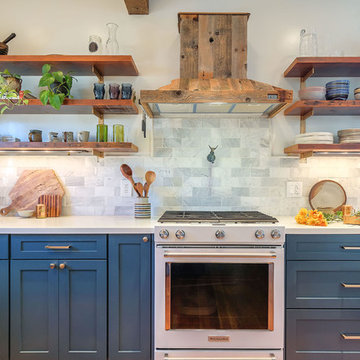 Transitional Farmhouse Kitchen in Vancouver, WA