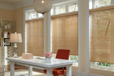 Home office - home office idea in Miami