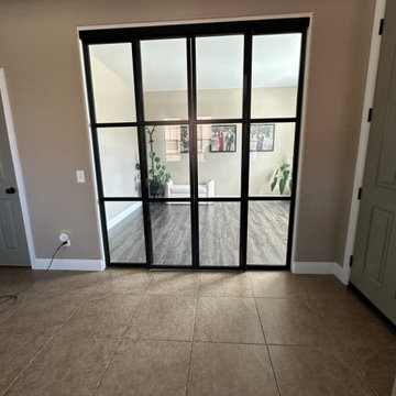 Room Divider (Clear Glass)