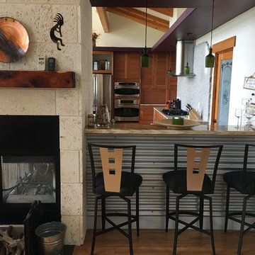 Mirador del Lago Custom Home