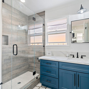 Example of a cottage bathroom design in San Francisco