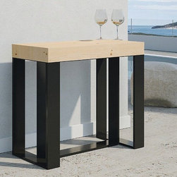 Hardy | closeup - Console Tables