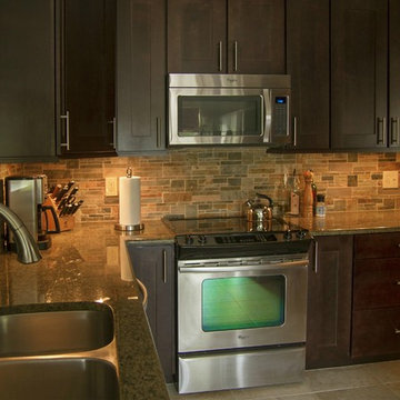 2013 Mid Continent Kitchen & Bath Design Winner- Lori Drive Kitchen Remodel