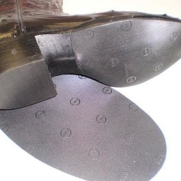 MEN'S RUBBER HALF SOLE REPLACEMENT