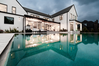 Inspiration for a modern pool remodel in Other