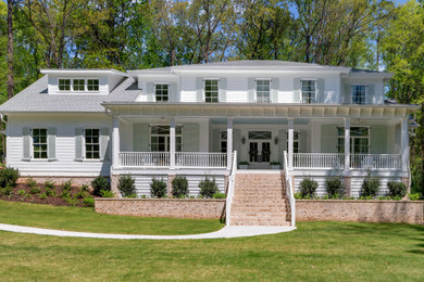 Foto della facciata di una casa stile marinaro