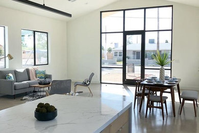 Entryway - modern entryway idea in Phoenix