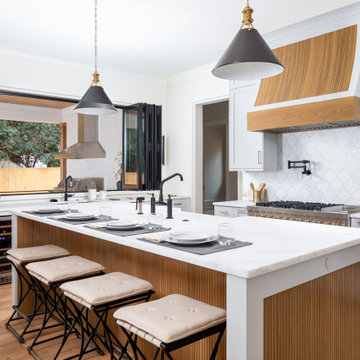Kitchen at 409 Bertonley by Pike Properties - Charlotte Custom Home Builder