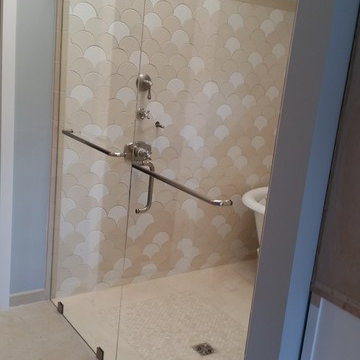 Frameless Glass Showers