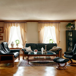 Kensington by Stressless - Recliner Chairs