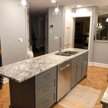 Transitional Small | Functional Kitchen