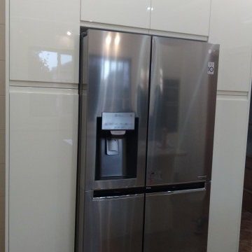 MDF Lacquier Kitchens