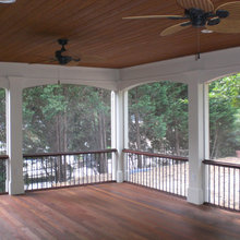 Screened Back Porch