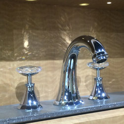 Tomball Showroom - Bathroom Sink Faucets
