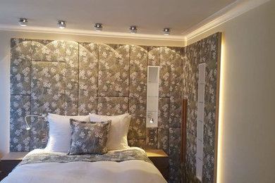 This is an example of a country bedroom in London.