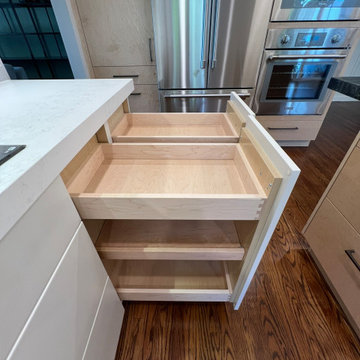 Lassen Contemporary Kitchen