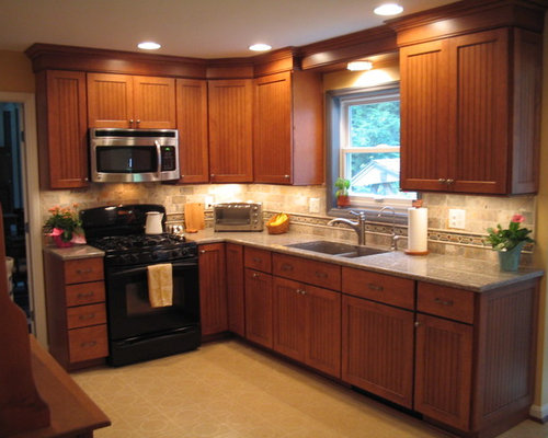 Maple Cabinets With Ginger Stain Home Design Ideas, Pictures, Remodel ...