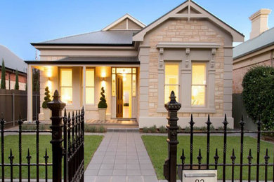Inspiration for a traditional exterior in Adelaide.