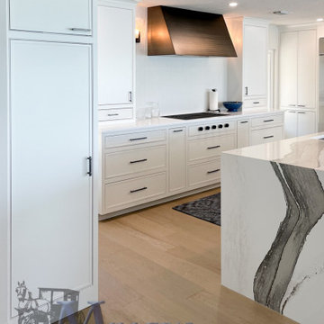White Coastal Siesta Key Kitchen
